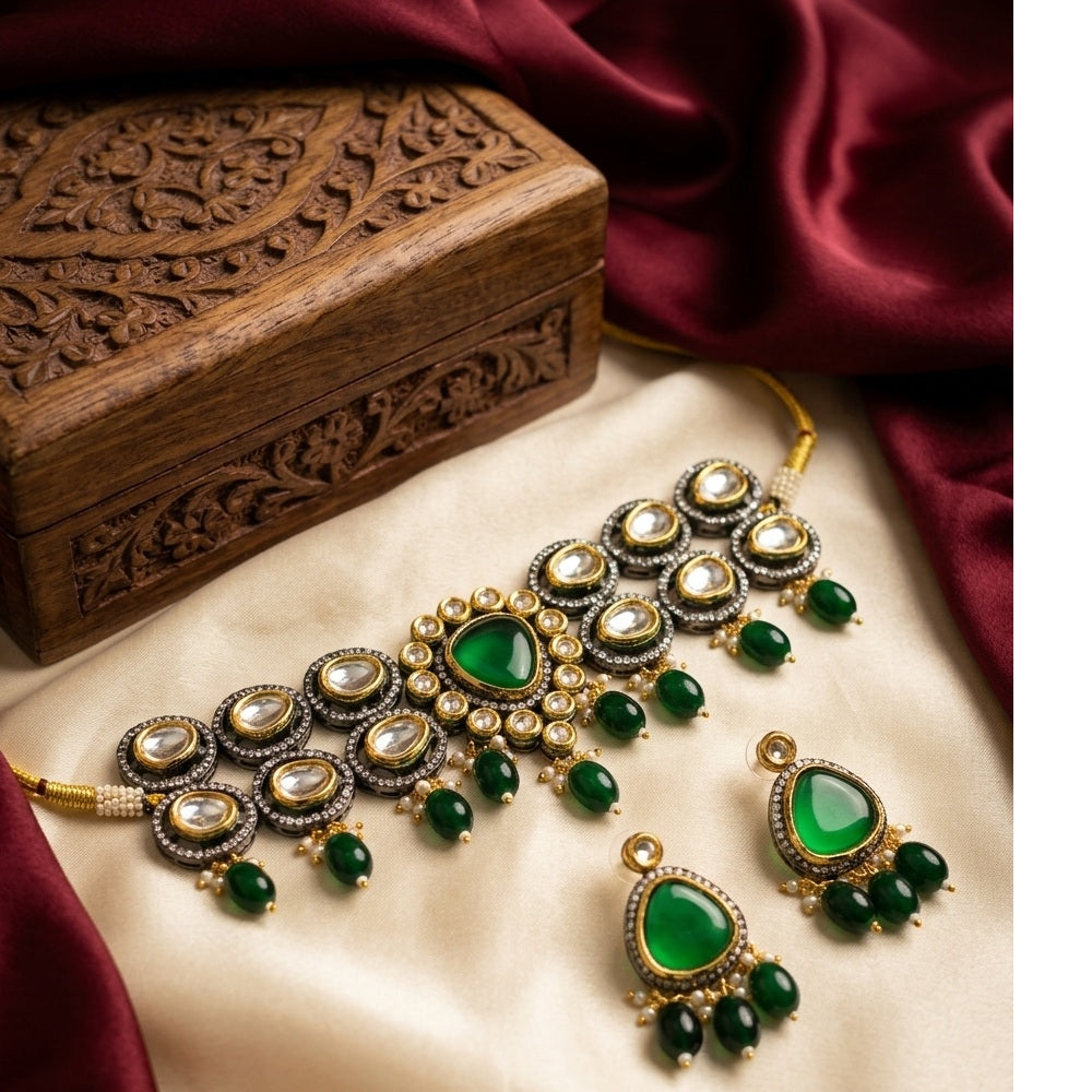Stunning Kundan Necklace set with Earrings-Green